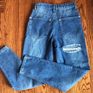 Pretty Little Thing Boyfriend jean